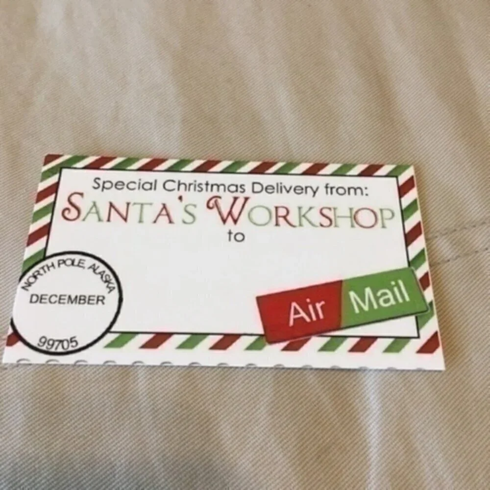 Set of 25 Santa’s Workshop Christmas gift tags